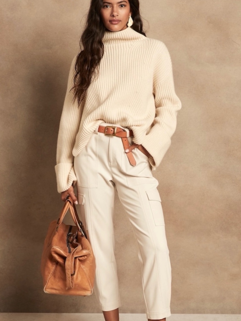 Banana Republic Tapered Cargo Pant – Transition Cream White